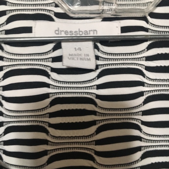 Jacket - Picture 3 of 4